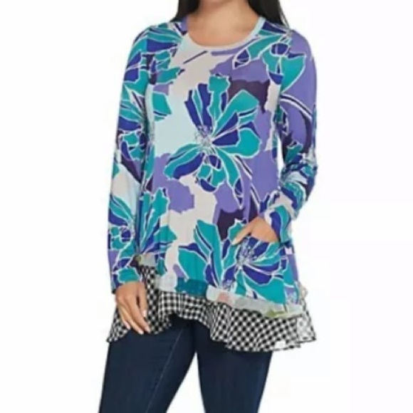Logo by Lori Goldstein Printed Tunic with Asymmetrical Hem - Picture 9 of 10